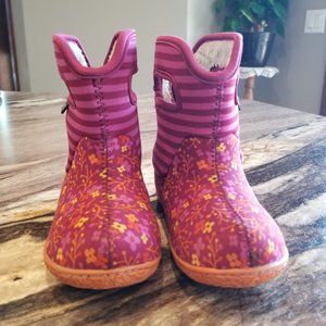 Baby Bogs Classic Flower Stripes Boots size 8